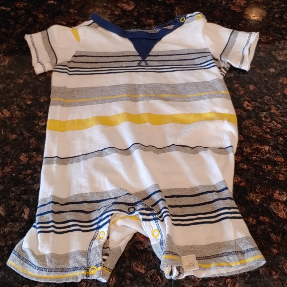 Burt's Bees Baby shorts romper